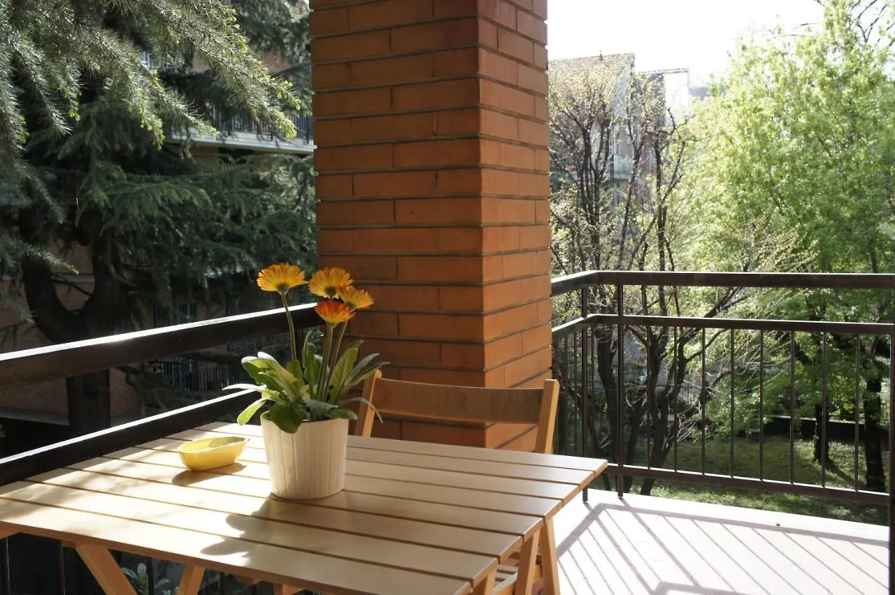 Lotus B&B Milan Italy