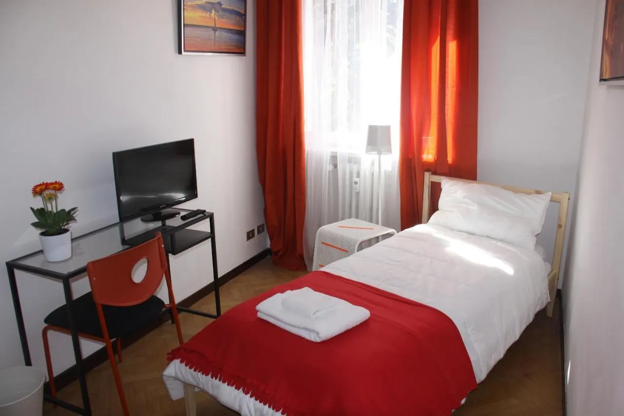 Lotus B&B Milan Italy