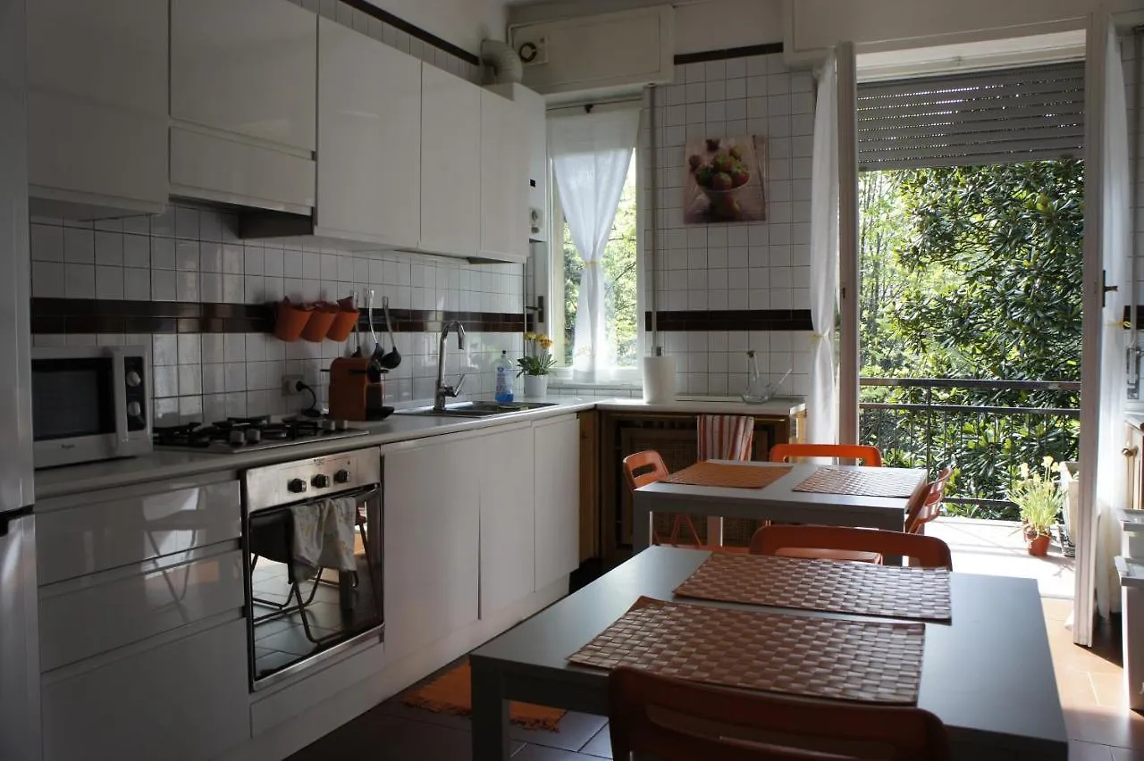 Lotus B&B Milan Bed & Breakfast