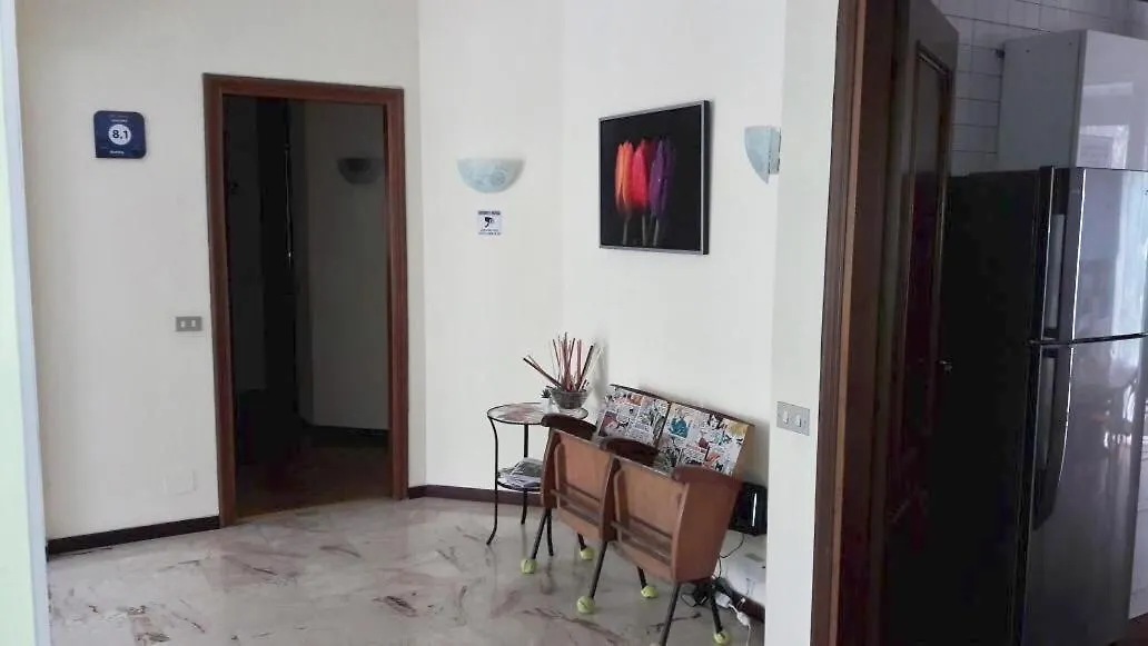 ***** Bed & Breakfast Lotus B&B Milan Italy